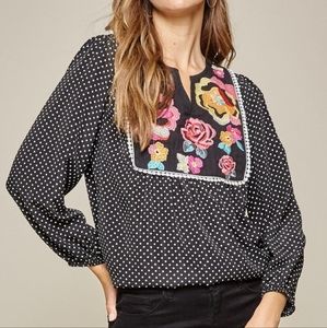 Savanna Jane Floral Embroidered Top in Black Polka Dots Size Small
